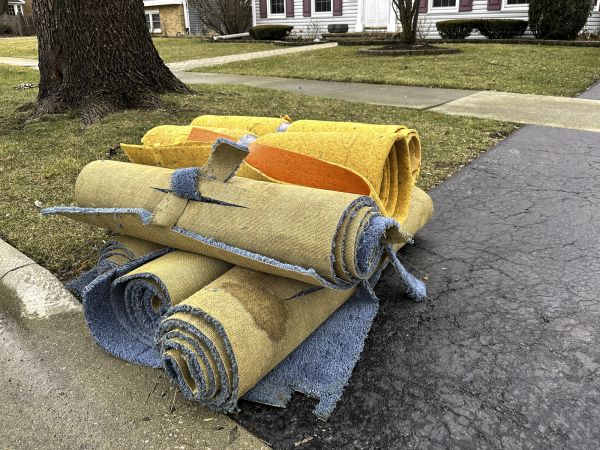 Carpet Haul Away Service in Newark
