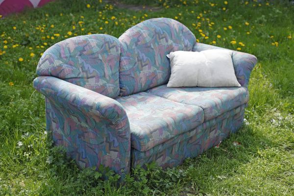 Couch Disposal in Newark