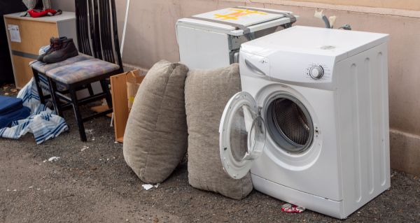 Washer Dryer Disposal in Newark